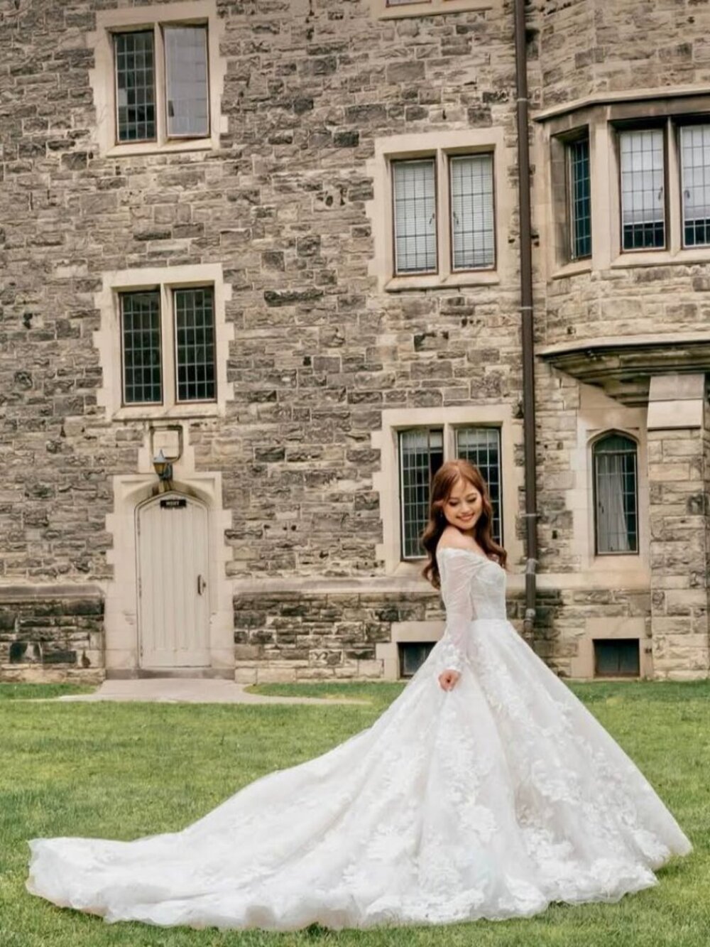 Ines Di Santo Wedding Gown